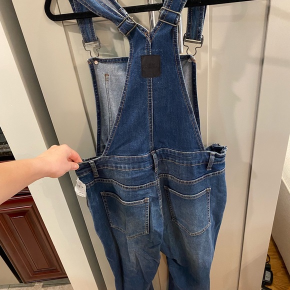 Cheap Monday denim overalls - Picture 3 of 4